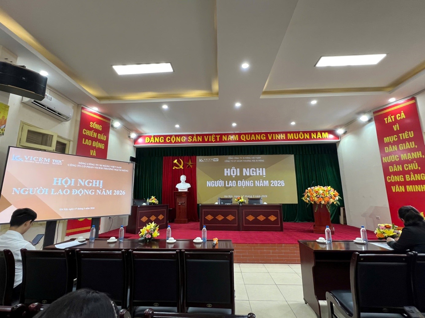 CÔNG TY CỔ PHẦN VICEM THƯƠNG MẠI XI MĂNG TỔ CHỨC THÀNH CÔNG HỘI NGHỊ NGƯỜI LAO ĐỘNG NĂM 2026